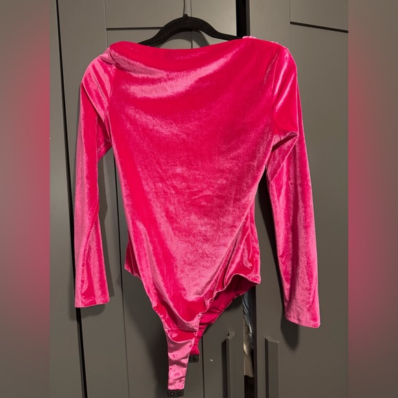 ZARA Pink Velvet Bodysuit - Size medium - Picture 2 of 6
